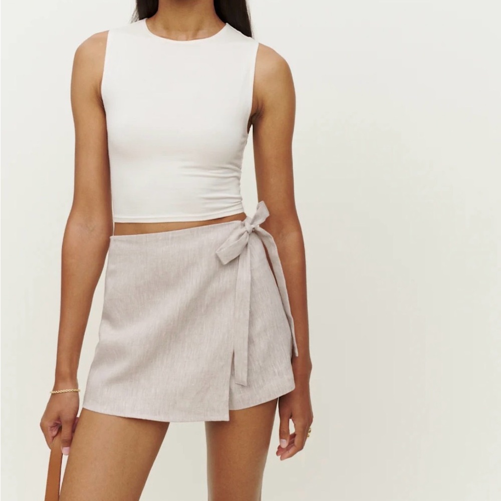 Reformation Eva Linen Skort